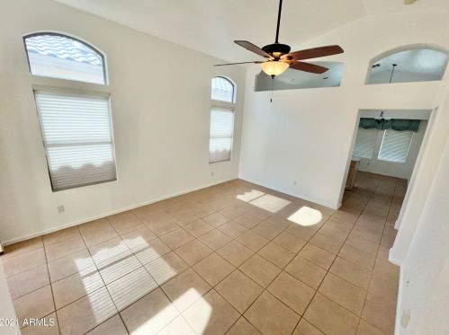 4935 Jeremy Dr, Glendale, AZ 85308-1402