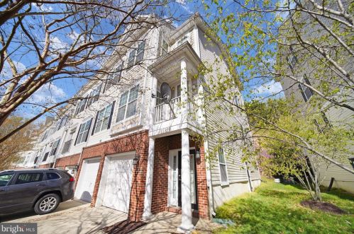 13810 Breezy Ridge Way, Woodbridge, VA 22191-6400