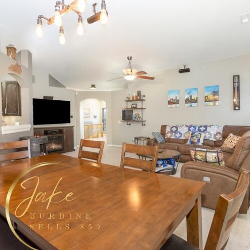 537 Rivers Breeze Dr, Covington, KY 41016-1705
