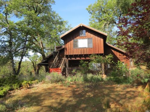 1840 Vista Del Lago, Ukiah, CA 95482-9274
