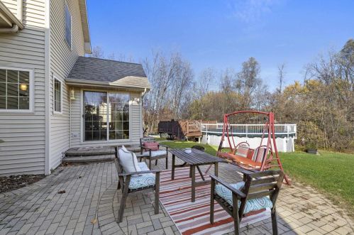 2922 Copper Mountain Ct, Green Bay WI  54313-3207 exterior