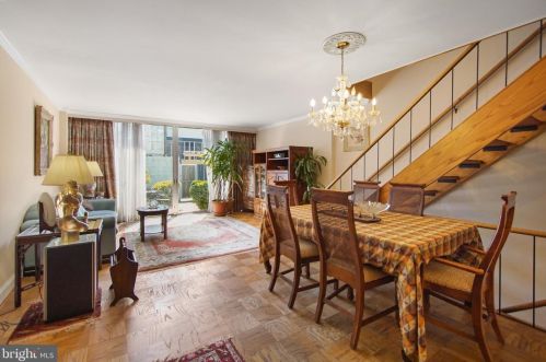 332 N St, Washington, DC 20024-2904