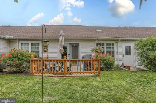 40 Westfields Dr, Navy Sup Dpt PA  17050-7910 exterior