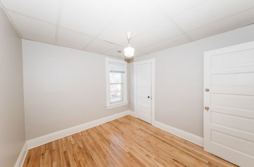 3285 Bartlett Ave, Milwaukee WI 53211-3024 exterior