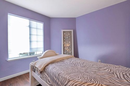 9440 Trenholm Dr, Elk Grove CA  95758-6534 exterior