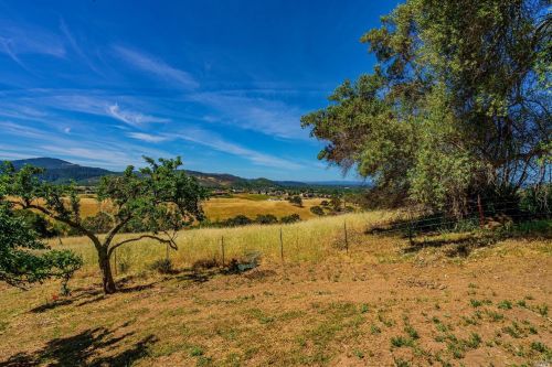 965 Los Alamos Rd, Santa Rosa CA 95409-3354 exterior