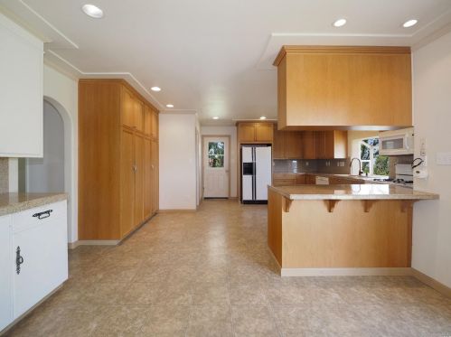 1815 Hartley St, Lakeport, CA 95453-3515