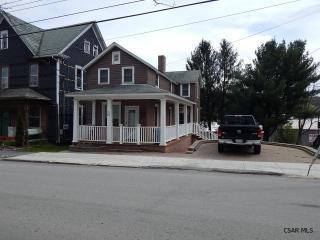 412 Main St, Rockwood, PA 15557-1025