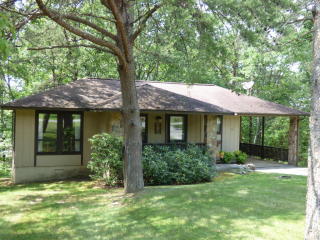 246 Kingsdown Dr, Crossville, TN 38558-9060