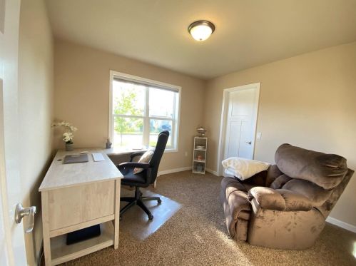 536 Falk Dr, Edgerton WI  53534-2159 exterior