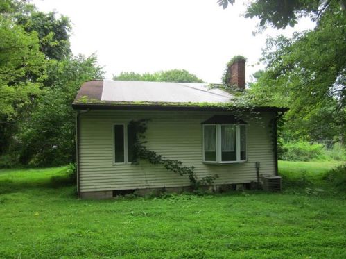 237 Indianola Rd, Cheswick, PA 15024-4013