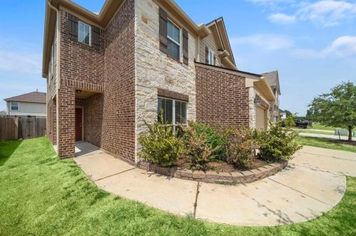 16856 Tableland Trl, Conroe TX  77385-2010 exterior
