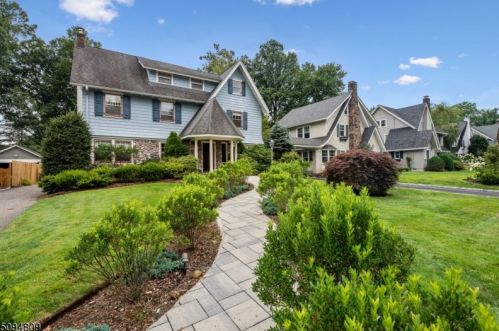 112 Summit Ave, Montclair, NJ 07043-2223