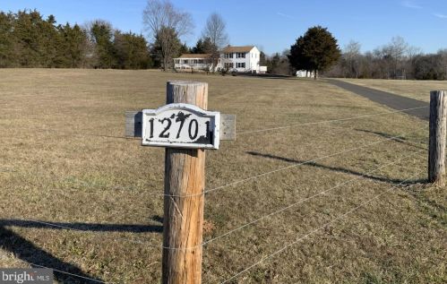 12701 Aden Rd, Nokesville VA  20181-2711 exterior