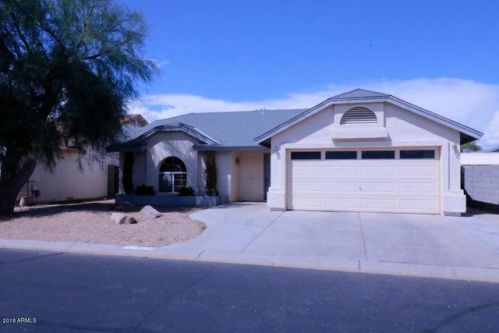 10238 Windsor Blvd, Glendale, AZ 85307-4124