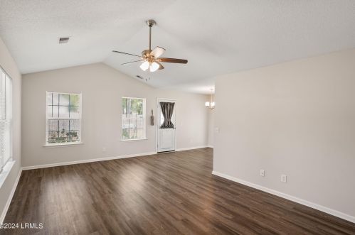 34 Blacksmith Cir, Beaufort SC  29906-8560 exterior