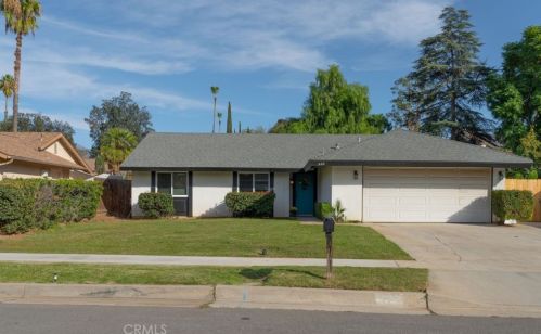 462 Jefferson St, Redlands CA  92374-3997 exterior