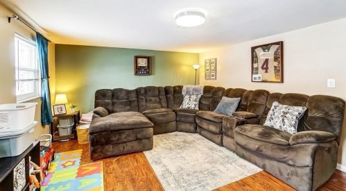 769 Brookdale Dr, West Jefferson OH  43162-1057 exterior