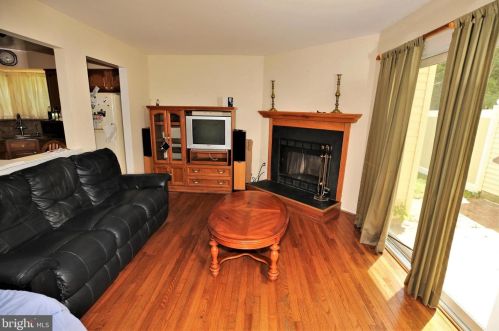 1 Allison Rd, East Windsor NJ  08520-2629 exterior