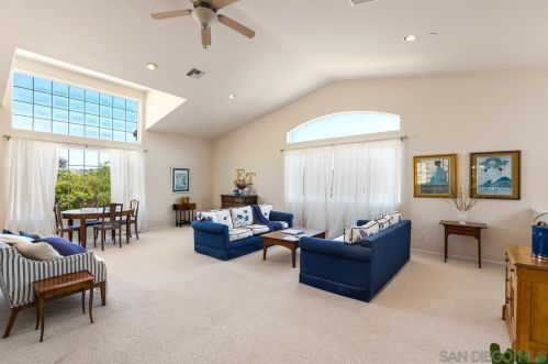 3217 Fairway Dr, La Mesa CA  91941-8049 exterior