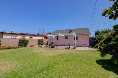 4621 191 St, Torrance CA 90503-1412 exterior
