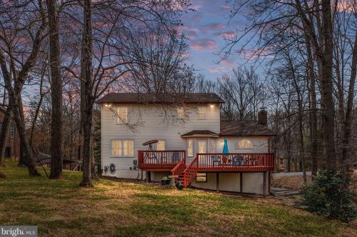 133 Hamlin Dr, Fredericksburg, VA 22405-3372
