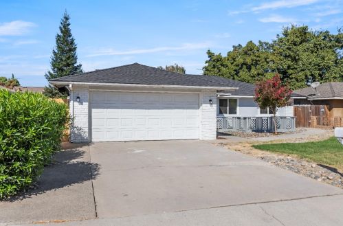 3809 Longbridge Dr, Modesto CA  95356-0856 exterior