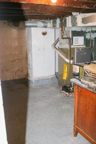 220 10th St, Connellsville PA  15425-2413 exterior