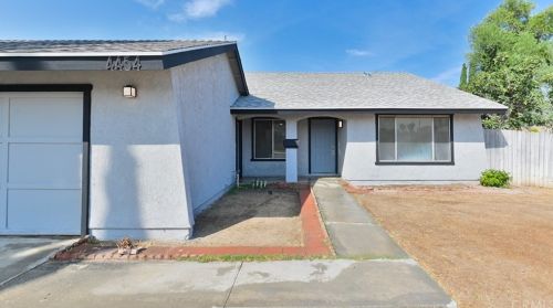 4454 Cynthia St, Riverside CA  92505-2802 exterior