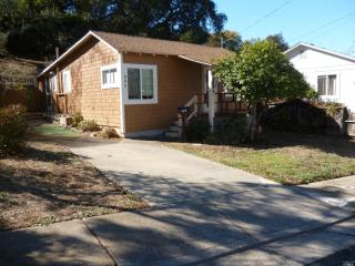 935 Hargus Ave, Vallejo CA  94591-7450 exterior