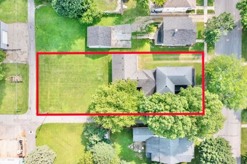 217 Spring Ave, Bellefontaine OH  43311-1803 exterior