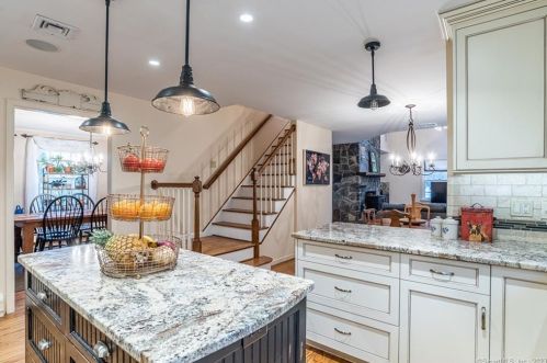 45 Whispering Pine Rd, Upper Stepney CT  06468-1430 exterior