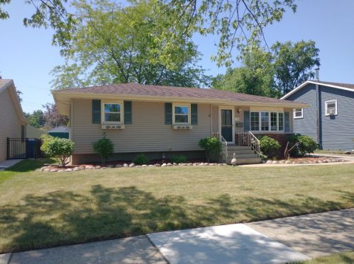 716 212th St, Dyer, IN 46311-1431