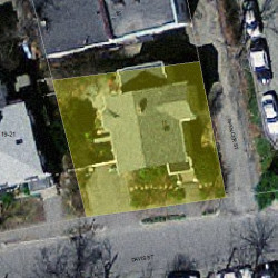 15 Davis St, Newton MA  02465-2442 aerial view