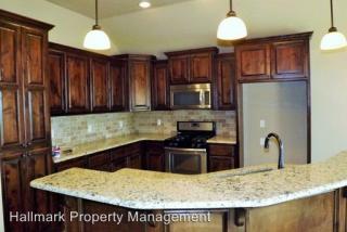 3405 Canton Trl, Yukon OK  73099-4184 exterior