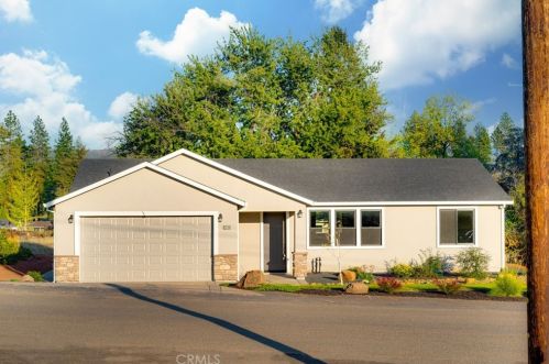 6094 Vista Knolls Dr, Paradise, CA 95969-4337