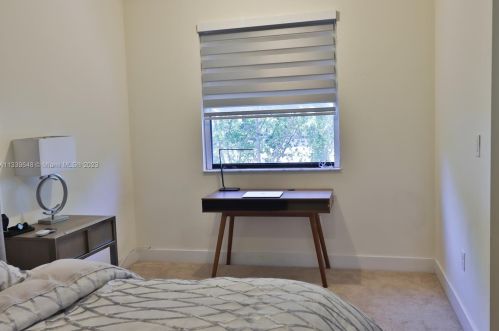 15832 91st Ct, Hialeah FL  33018-1951 exterior