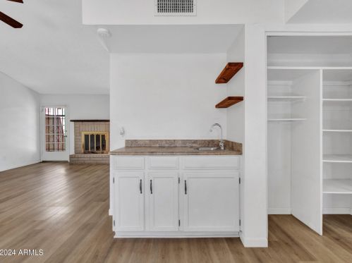 17838 45 Ave, Glendale AZ  85301-1685 exterior