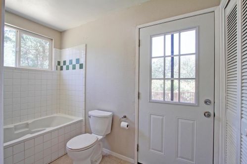 18032 Hummingbird Dr, Lake Wildwood CA  95946-9697 exterior