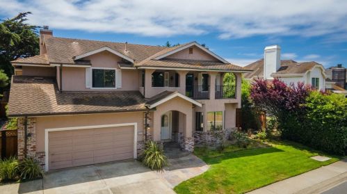 310 Fairway Dr, Princeton By The Sea, CA 94019-2217