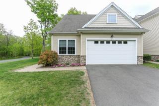 2 Brookview Cir, Bristol CT  06010 exterior