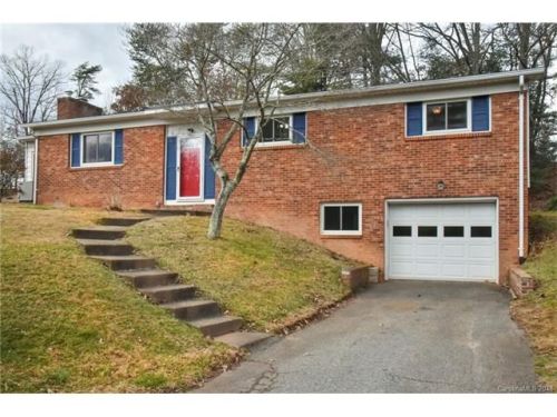 6 Asbury Pl, Biltmore Lake, NC 28715-9645