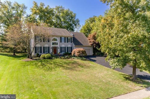 34 Douglass Rd, Lansdale, PA 19446-1448