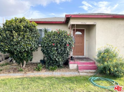 5532 Rayborn St, Lynwood, CA 90262-5527