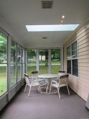 73 Hidden Ridge Dr, Monticello NY  12701-3083 exterior