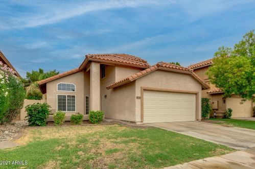 918 Sun Coast Dr, Gilbert, AZ 85233-6723