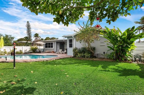 800 46th Ave, Hollywood FL  33021-5909 exterior