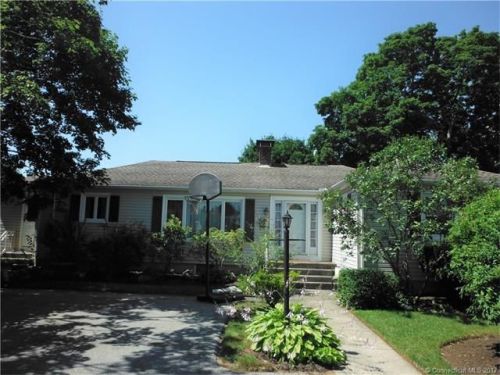 109 Ashland St, Norwich, CT 06351-2327