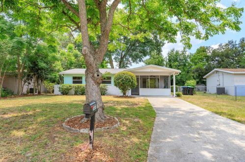 1414 Bethesda St, Apopka, FL 32703-4614
