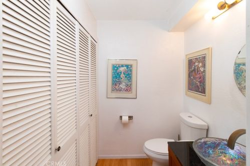 716 Catalina Ave, Redondo Beach CA  90277-2135 exterior